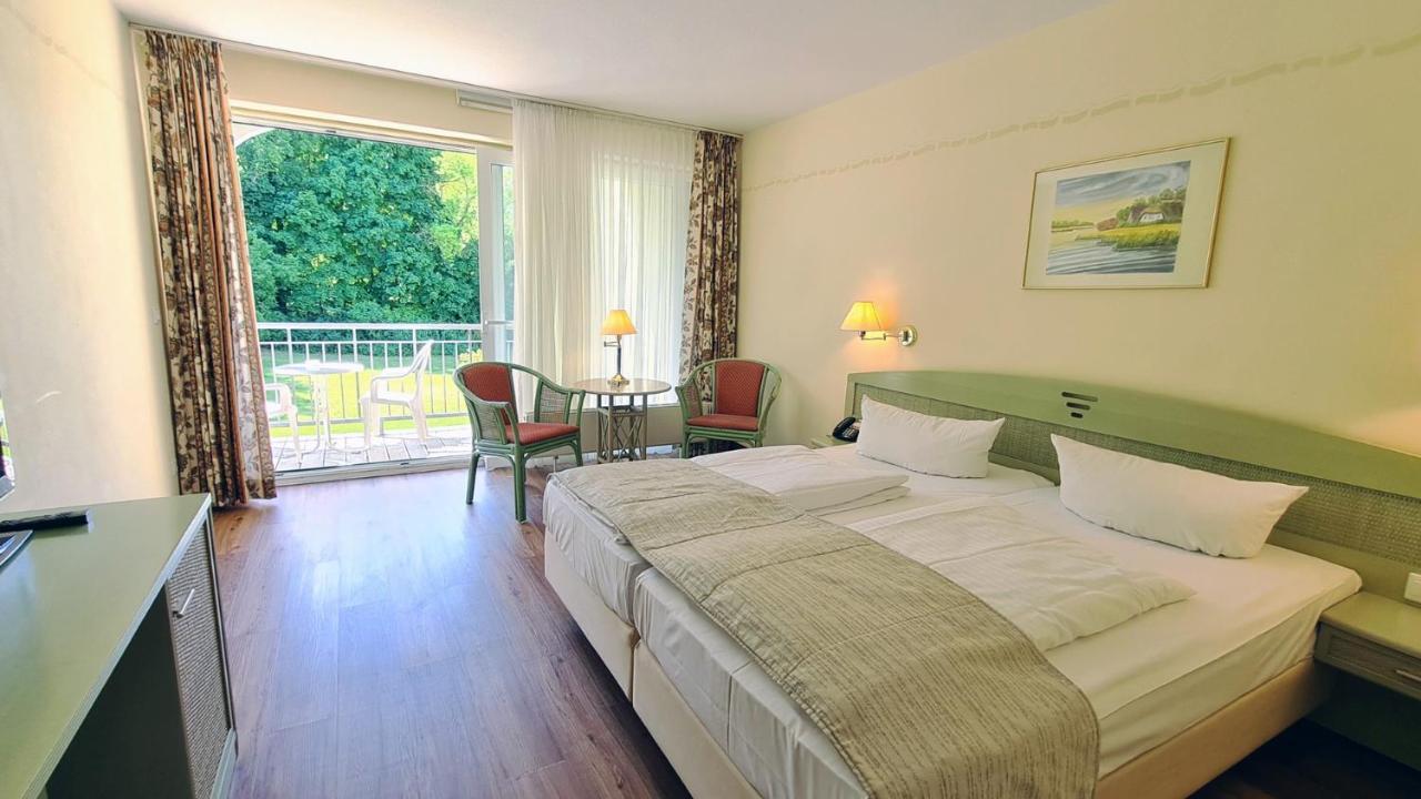 Seehotel Schloss Клинк Экстерьер фото