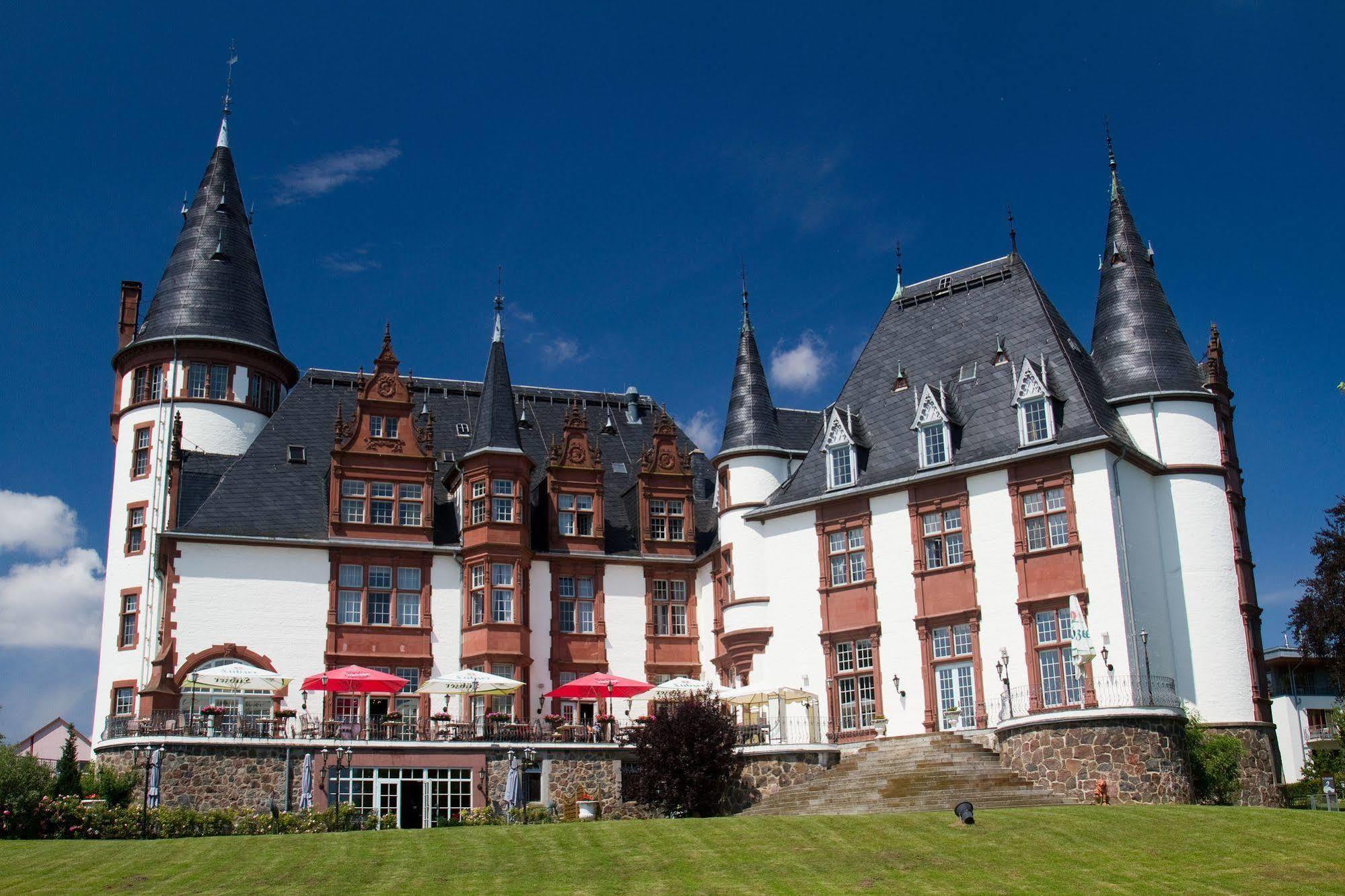 Seehotel Schloss Клинк Экстерьер фото