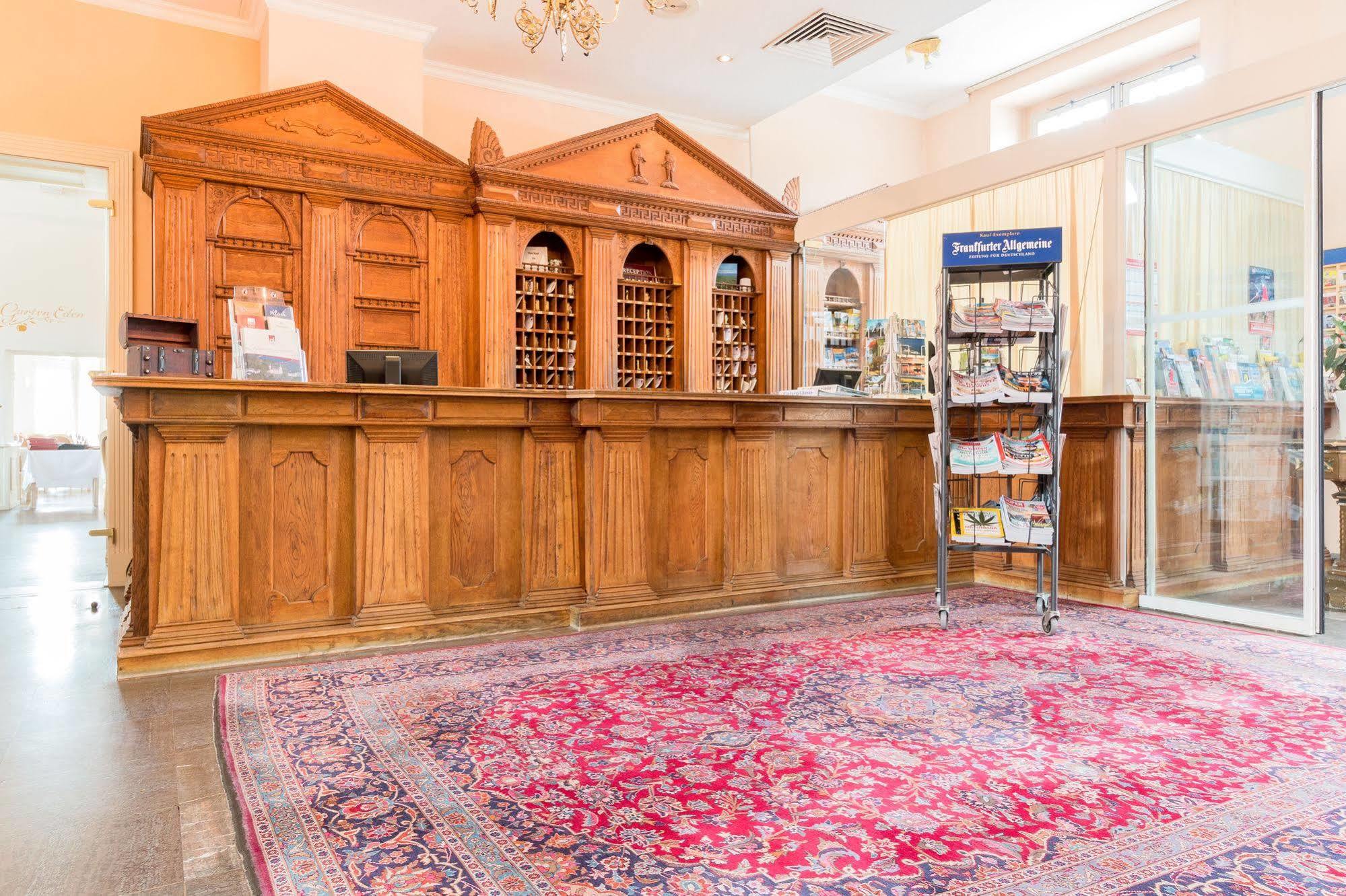 Seehotel Schloss Клинк Экстерьер фото
