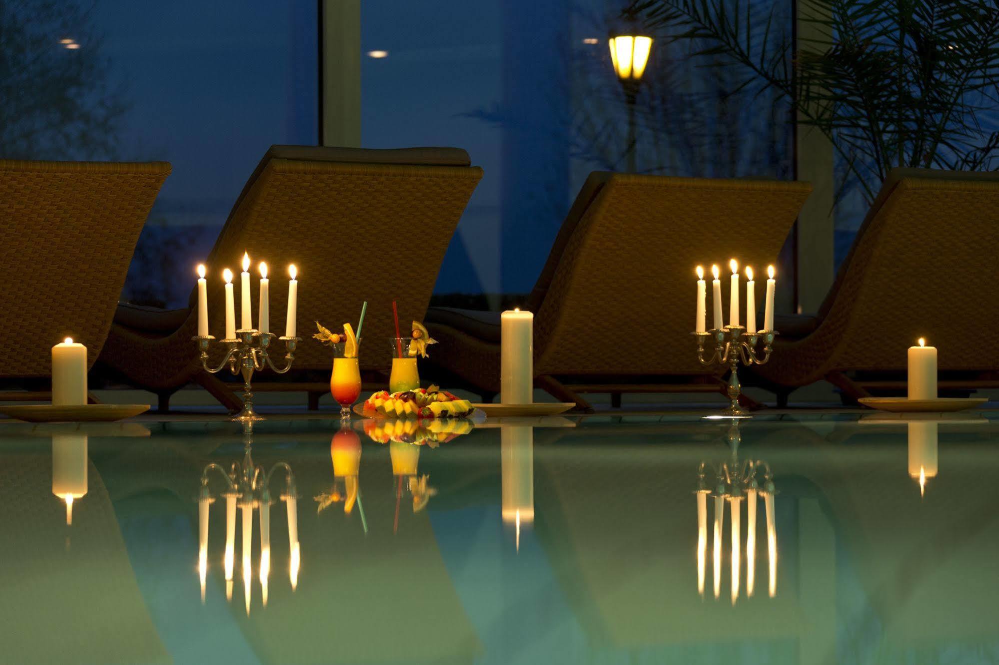 Seehotel Schloss Клинк Экстерьер фото