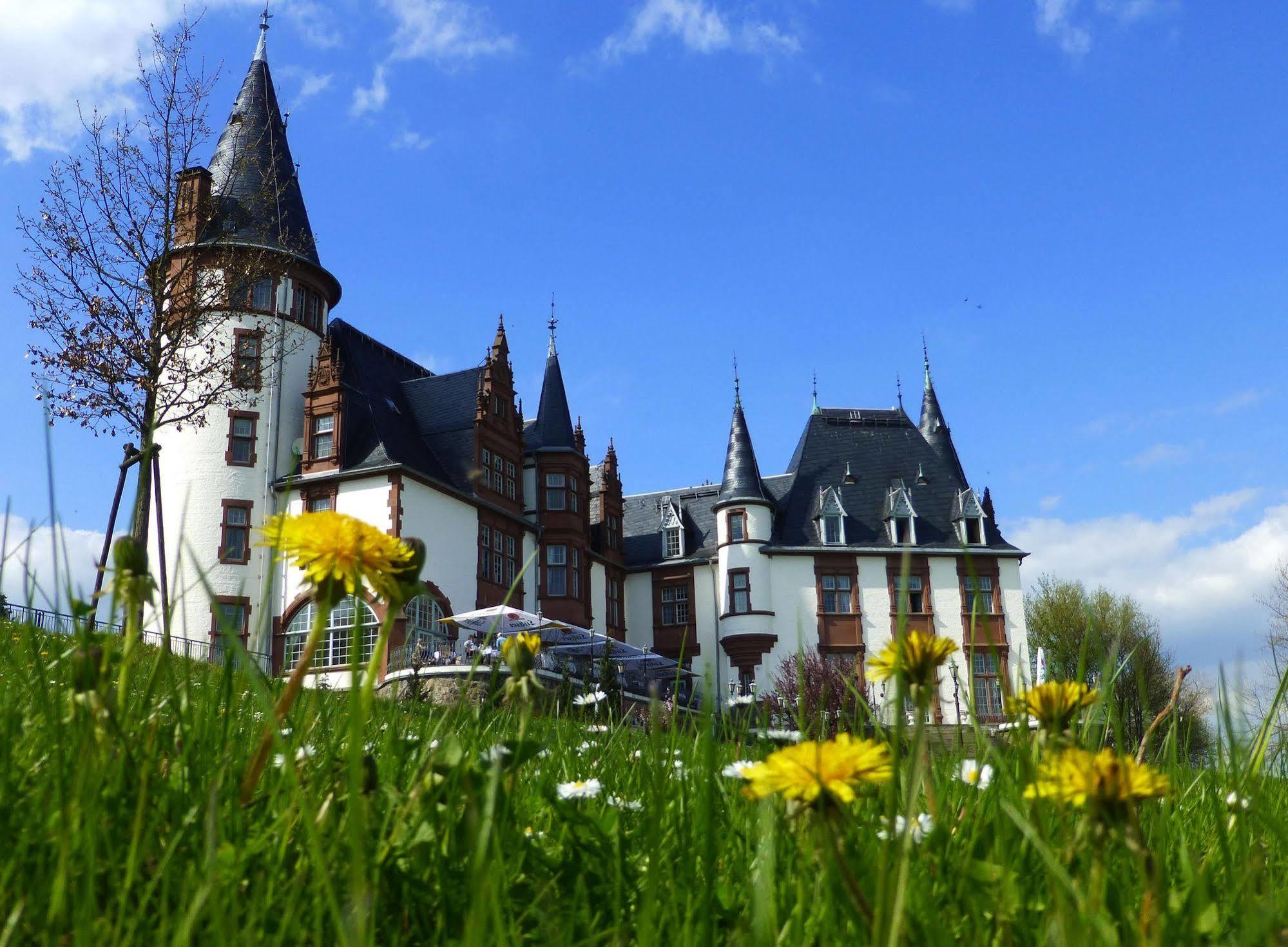 Seehotel Schloss Клинк Экстерьер фото